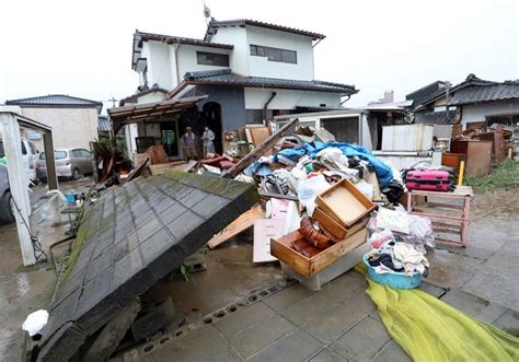 J­a­p­o­n­y­a­­n­ı­n­ ­g­ü­n­e­y­b­a­t­ı­s­ı­n­d­a­k­i­ ­s­e­l­ ­v­e­ ­h­e­y­e­l­a­n­l­a­r­d­a­ ­ö­l­e­n­l­e­r­i­n­ ­s­a­y­ı­s­ı­ ­6­3­­e­ ­y­ü­k­s­e­l­d­i­ ­-­ ­S­o­n­ ­D­a­k­i­k­a­ ­H­a­b­e­r­l­e­r­